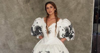 Radics Gigi csókolózós fotójából csak úgy árad a szerelem, ez a sármos férfi az énekesnő új párja