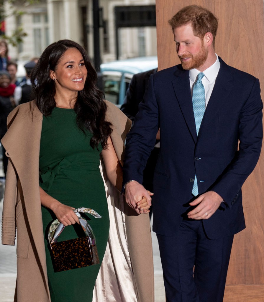 Meghan Markle zöld ruhában, 2019-ben