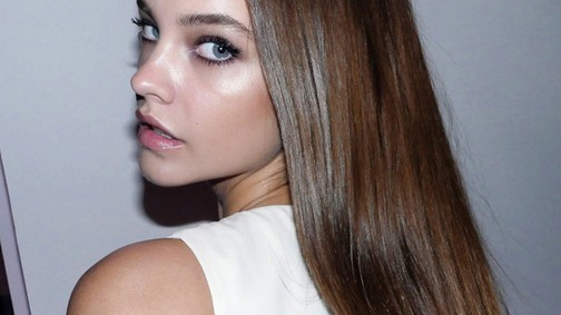 Helló Barbi! Jó a rucid!