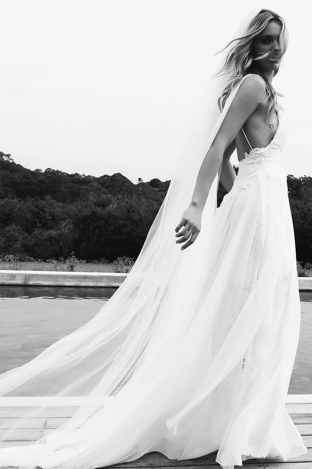 menyasszonyi ruha, esküvői ruha, pinterest, esküvő, fodrok, hollie