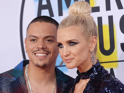 Ashlee Simpson és férje, Evan Ross az egyik legszexibb páros az AMA gálán