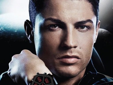 Alsónadrág után órát reklámoz Cristiano Ronaldo
