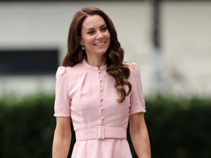 Emlékszel még? Így nézett ki Katalin hercegné, amikor Vilmos herceg barátnőjeként először jelent meg hivatalos eseményen