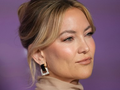 Kate Hudson pucérfelsője maga a megtestesült elegancia