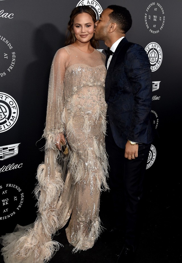 Chrissy Teigen és John Legend a vörös szőnyegen