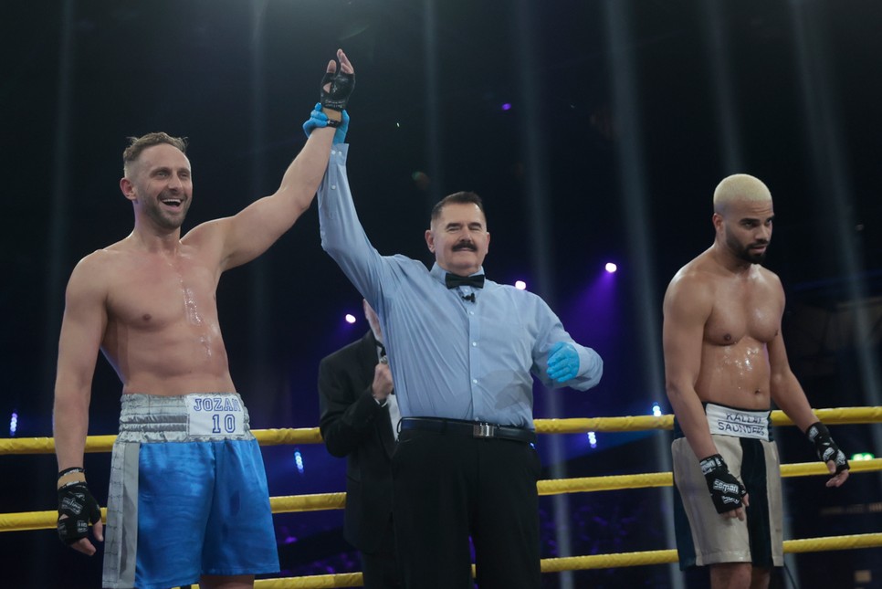 Józan László az első megmérettetésnél bízott benne, hogy továbbjut Kállay-Saunders András ellen, viszont nem bánja, hogy Molnár Áron ellen már nem sikerült győzelmet aratnia