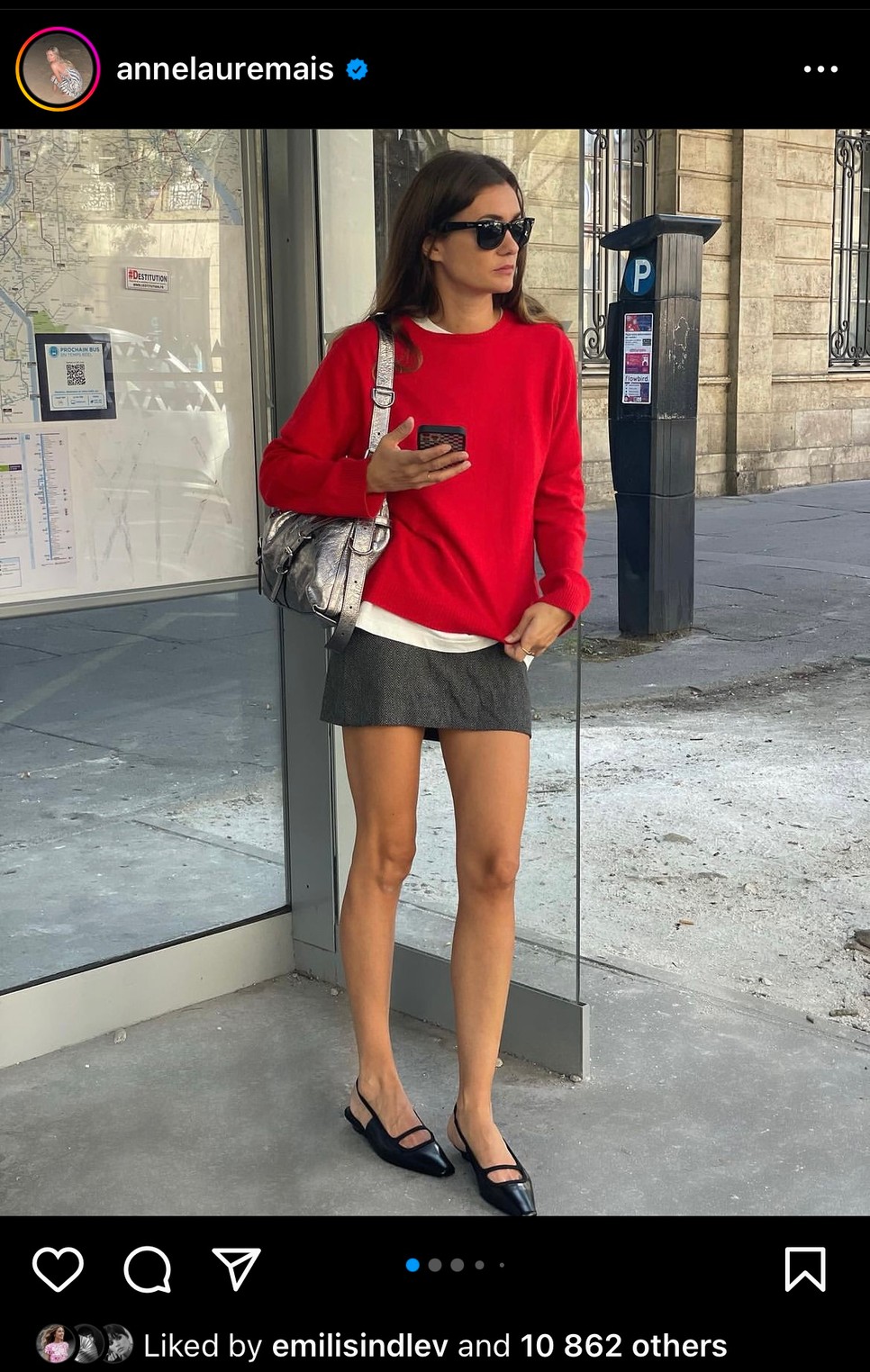 A piros pulcsi most a lazaságot is képviseli