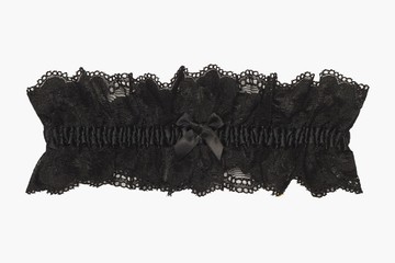 Rihanna bejön a hálószobádba, és ad néhány cuccot, amitől elpirulsz