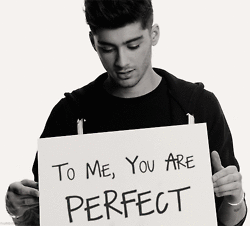 Itt a 2018. januári horoszkóp Zayn Malik legnyálcsorgatóbb gifjeivel