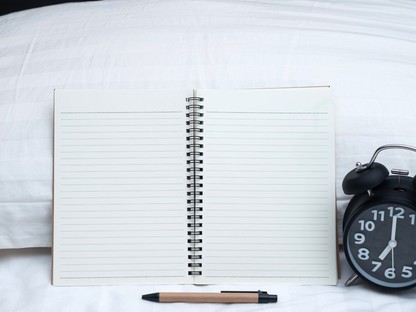 Vezess alvásnaplót és megszűnnek az álmatlan éjszakáid