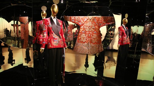 Ezek a sztárok tették nevetségessé magukat az év partiján