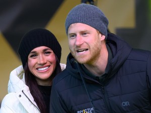 Meghan Markle romantikus gesztusától egyszerűen elolvadunk, így várta haza férjét a hercegné
