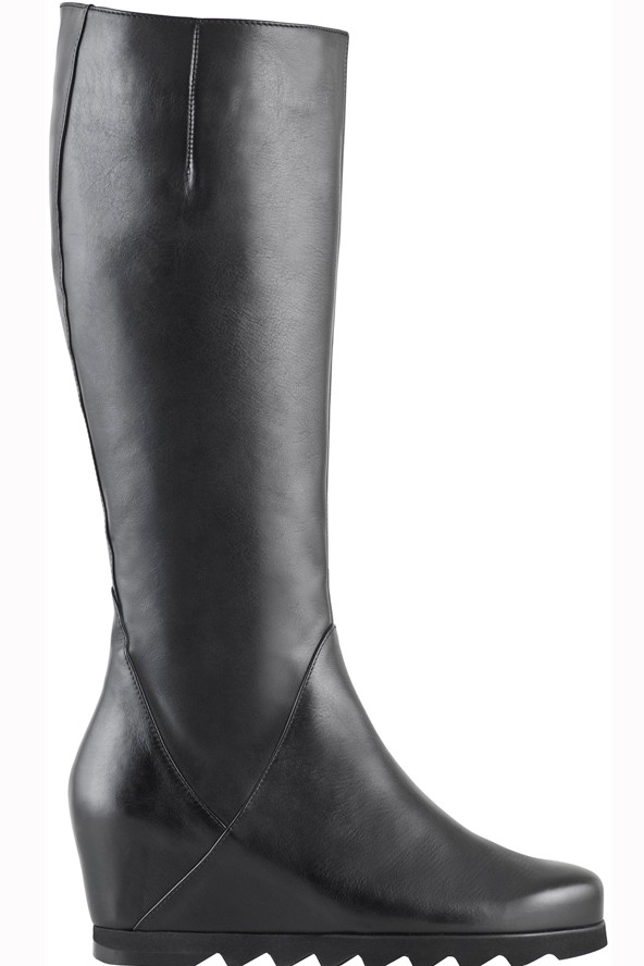 Viselj egész télen divatos csizmákat