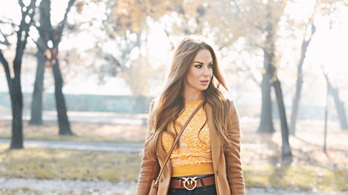 Less be Kovács Dóra ruhatárába a Gardróbnaplóban!