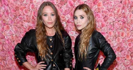 Szigorú szabályokat kell betartani Mary-Kate és Ashley Olsen divatbemutatóin - igen, még a világsztároknak is kötelező