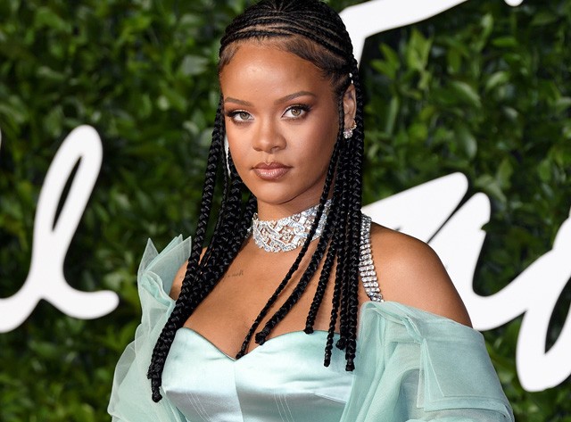 Zseniális, amit Rihanna a hasonmásának üzent