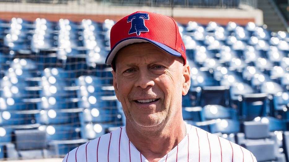 Bruce Willis fotójától összeszorul a szívünk