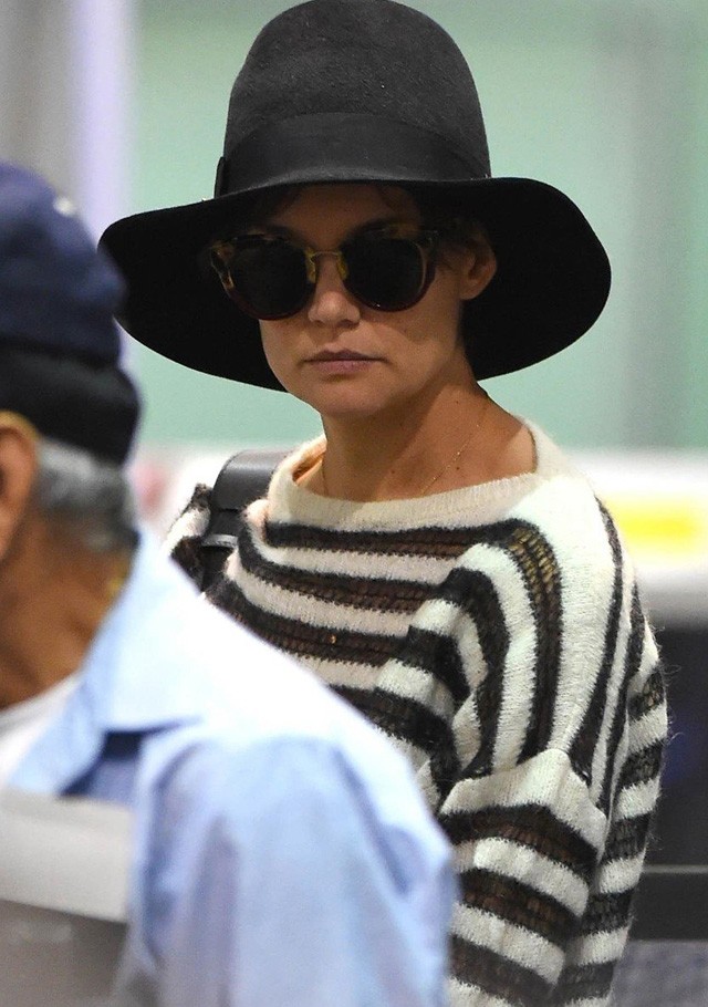 Katie Holmes olyan rövidre vágatta a haját, hogy elképzelni se tudod!