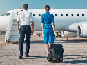 Ilyen apróságokon múlhat, hogy felvegyenek légiutas-kísérőnek: nagyon komoly elvárásoknak kell megfelelni