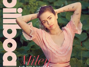 Emberek! Miley Cyrus abbahagyta a füvezést!