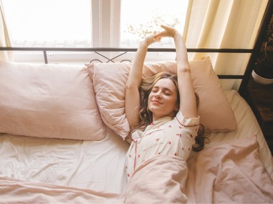 Magasan ezek a legegészségtelenebb alvópózok, amiket csak választhatsz