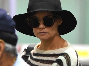 Katie Holmes olyan rövidre vágatta a haját, hogy elképzelni se tudod!