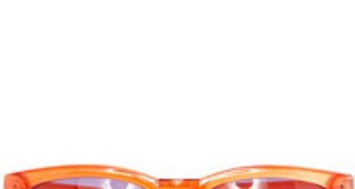 Retró Mango napszemüveggel idilli a nyár