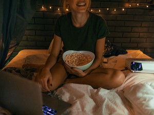 Brutálisan jó filmek és sorozatok érkeznek januárban a Netflixre