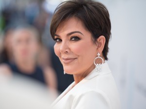 Viszlát, pixie: Kris Jenner évtizedek után frizurát váltott 