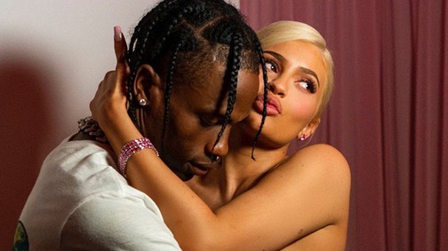 Kylie Jenner szülinapi ajándékaitól kihullik a hajad