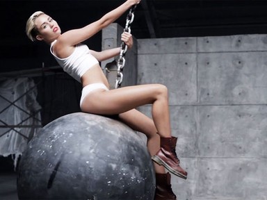 9 sztár, akik utálják a dalt, ami híressé tette őket