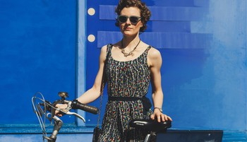 Ez az a közlekedési eszköz, ami drasztikusan megváltoztatta a nők életét