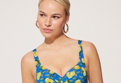 6 fürdőruha és bikini, ami tarol 2025 nyarán: ezek a színek és fazonok mindent visznek