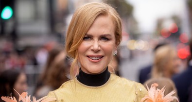 Nicole Kidman élete legmerészebb ruhájában is igazi királynőként ragyogott