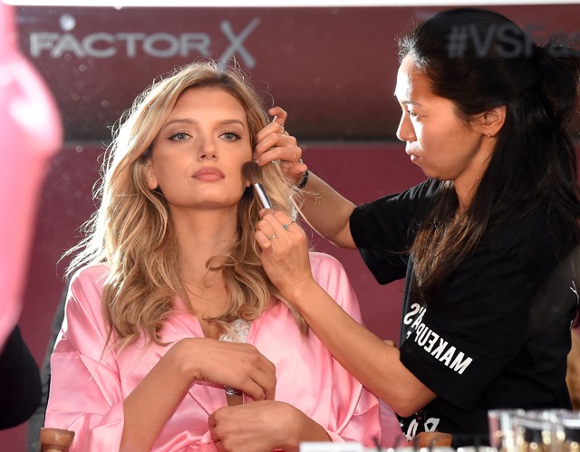 Alapozz úgy, akár a profik: 7 lépés, a tökéletes bőrképért