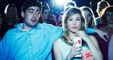 „Többet keresek, mint amennyit el tudsz költeni” - listáztuk a legszánalmasabb és a legötletesebb csajozós dumákat