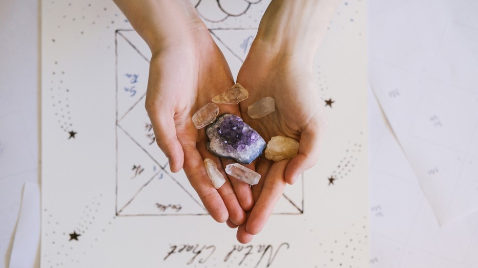 Hogyan működik a karma, mire kell vigyáznod és figyelned? Szakértő árulja el a választ