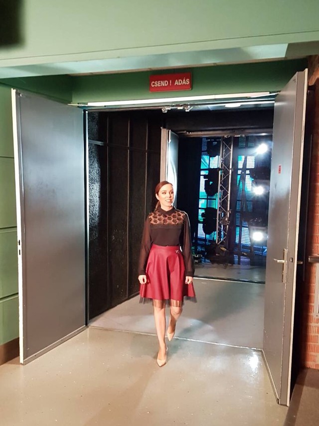 Kozma Orsi szettje ma is tökéletesen elegáns!