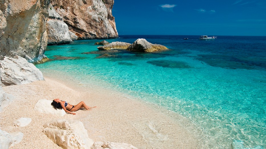 Amikor a cél maga az út is: erre tanít meg a csodás Cala Mariolu strandja