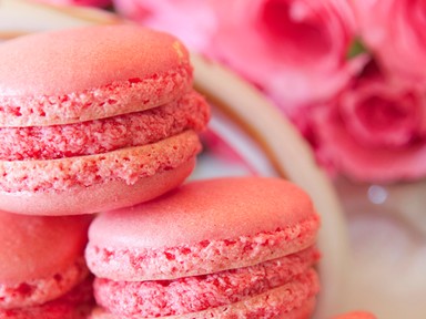 Mondd el neki macaronnal, hogy mennyire szereted!