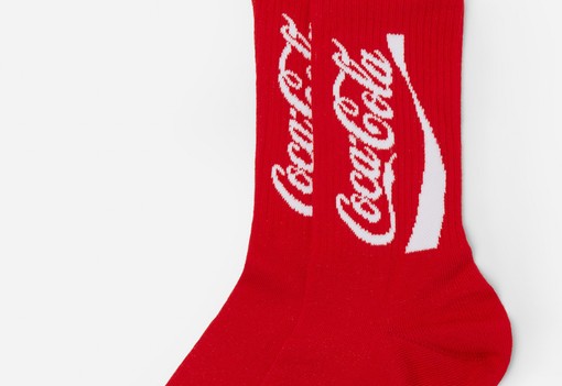 Hivatalosan is ez lett 2025 legstílusosabb zokni trendje