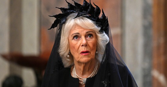 7 alkalom, amikor népharagot indított el Kamilla királyné ruhája, és nem is ok nélkül