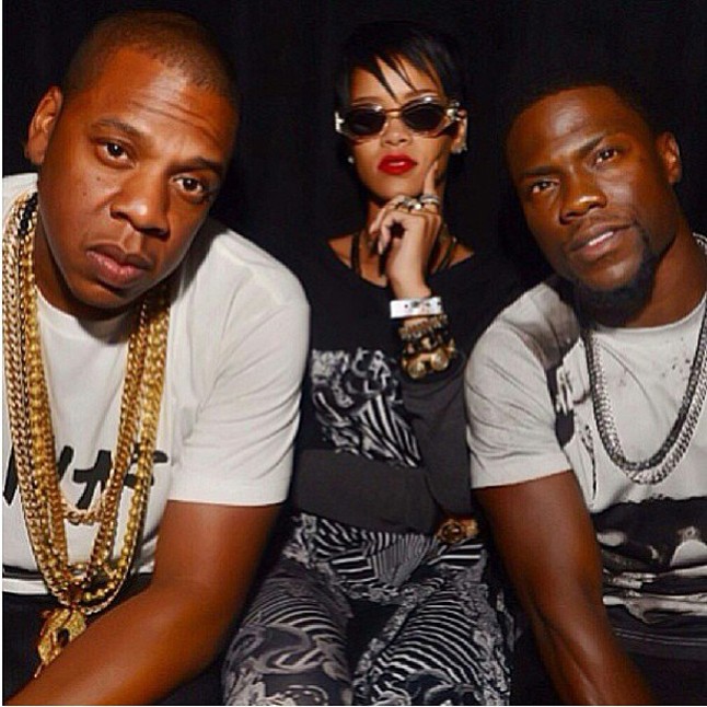 Rihanna sem maradhat ki egy ilyen buliból.