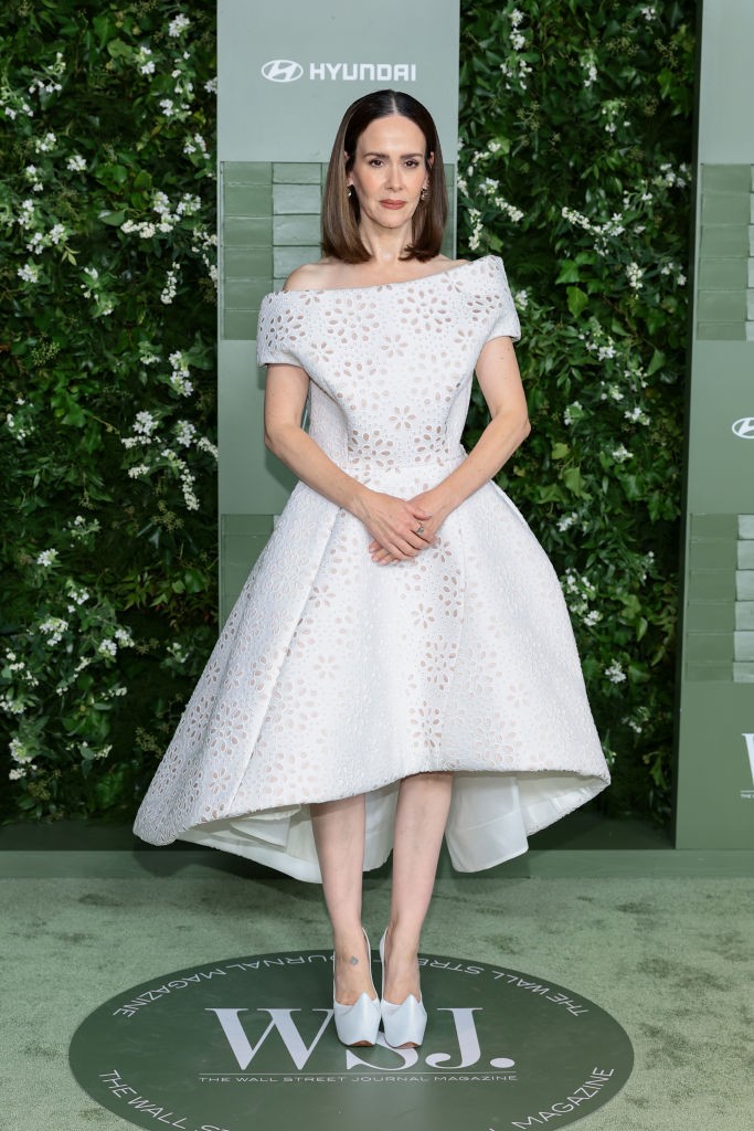 Sarah Paulson szintén a pucérruhára szavazott, ő Marc Jacobs egyik csodaszép darabját viselte. 