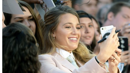 Blake Lively stílustrükkje egyszerűen fenomenális