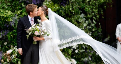 Álomszép királyi esküvőn mondta ki az igent a hercegi pár