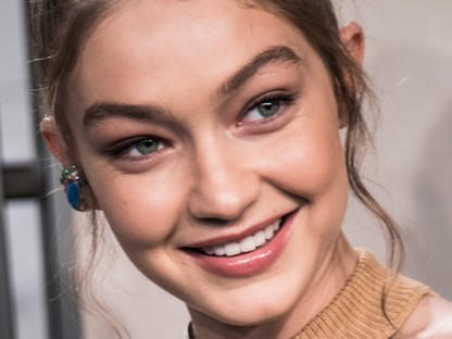 Gigi Hadid Budapesten van, és imádja!