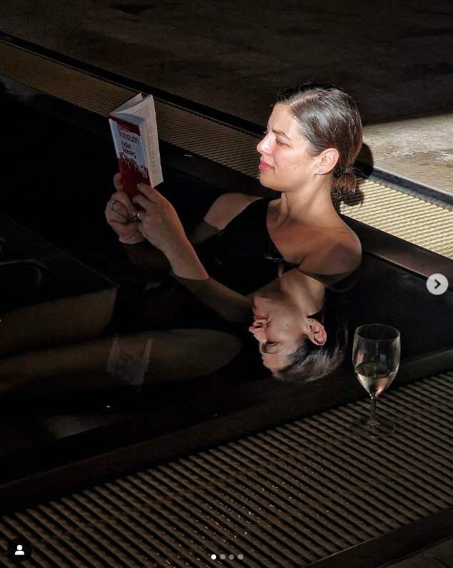 Ördög Nóra imád olvasni