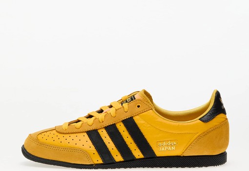 A fehér sportcipő ideje lejárt - Ez a 7 szín uralja majd a 2025-ös tavaszi-nyári szezont