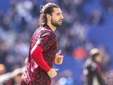 Szoboszlai Dominik felesége nem akárhol bukkant fel kislányukkal, Buzsik Borka szebb, mint valaha